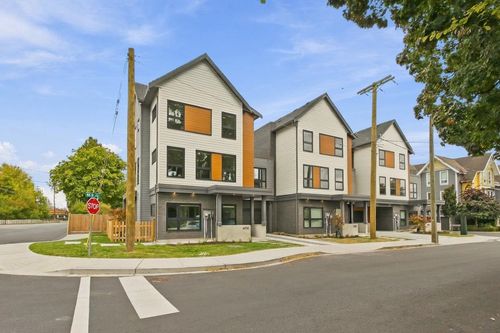 4778 48b St, Delta, BC, V4K2S4 | Card Image