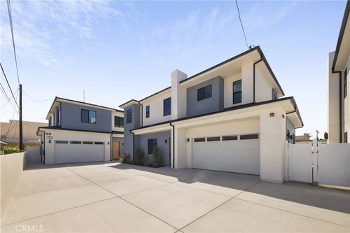14806 Eastwood Ave, Lawndale, CA, 90260-1721 | Card Image