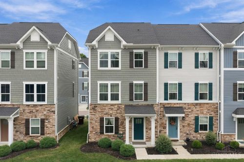 5 Wentworth Ln, Deer Park, OH, 45236-3574 | Card Image