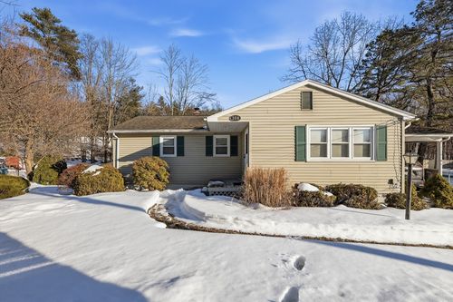 308 Apremont Hwy, Holyoke, MA, 01040-9501 | Card Image