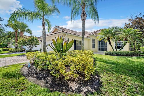 8188 Rosalie Ln, Wellington, FL, 33414-3494 | Card Image