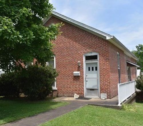 735 Center St, Henderson, KY, 42420-3252 | Card Image