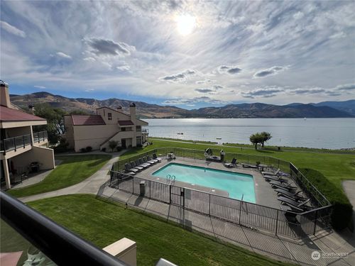 8-8-l-100 Lake Chelan Shores Drive, Chelan, WA, 98816 | Card Image