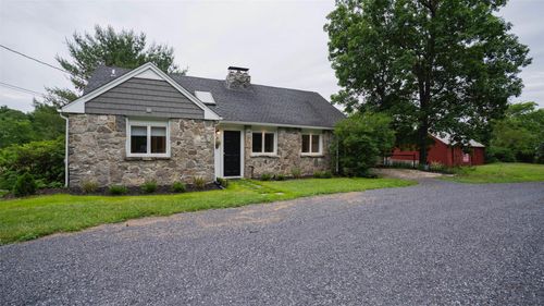 334 Lake Dr, Rhinebeck, NY, 12572-3223 | Card Image