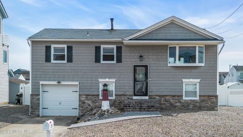 71 Ronald Ave S, Bayville, NJ, 08721-1402 | Card Image