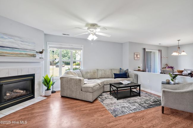 APT-101 - 4110 Breezewood Dr, Condo with 2 bedrooms, 2 bathrooms and null parking in Wilmington NC | Image 8