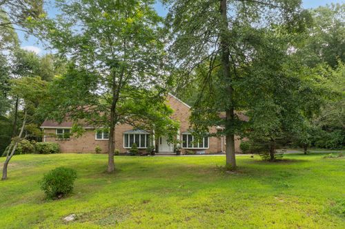 153 Meeting House Rd, Haddam, CT, 06438-1049 | Card Image