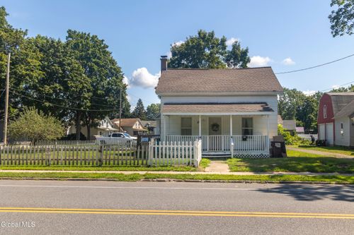 40 Feeder St, Hudson Falls, NY, 12839-1427 | Card Image