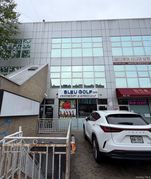 4216 162nd St, Flushing, NY, 11358-4154 | Card Image