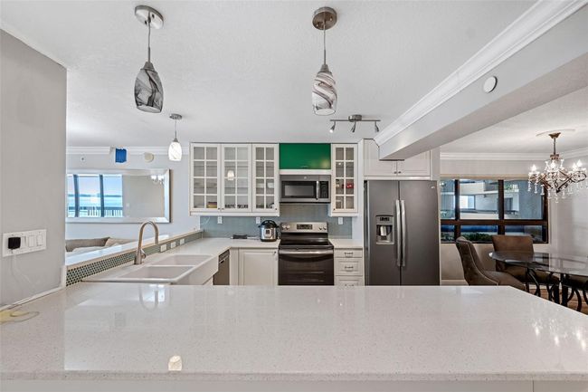 UNIT-1004 - 2413 Bayshore Blvd, Condo with 2 bedrooms, 2 bathrooms and null parking in TAMPA FL | Image 10