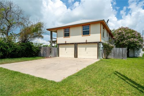 605 Woodhaven, Ingleside, TX, 78362-4850 | Card Image