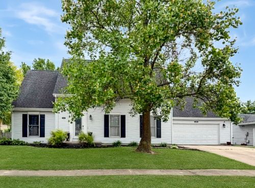 1008 Ascot Dr, Rantoul, IL, 61866-1288 | Card Image