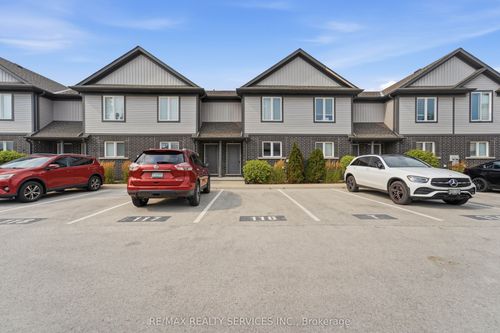 7768 Ascot Cir, Niagara Falls, ON, L2H3P9 | Card Image