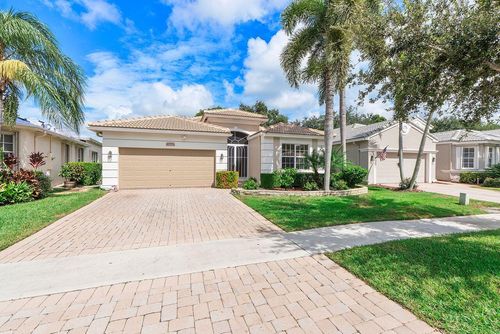 7663 New Holland Way, Boynton Beach, FL, 33437-6342 | Card Image
