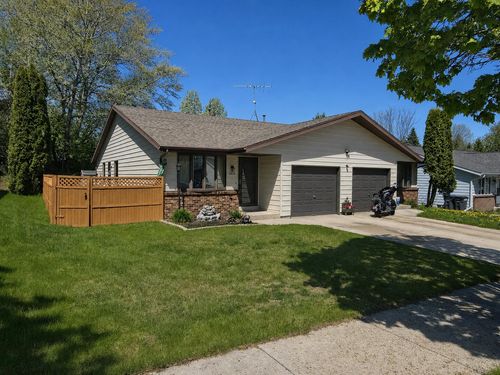 1612 N 35th St, Sheboygan, WI, 53081-1804 | Card Image