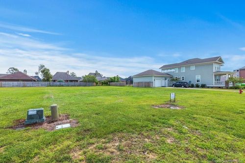 2211 St. Joseph Avenue, Lake Charles, LA, 70601 | Card Image
