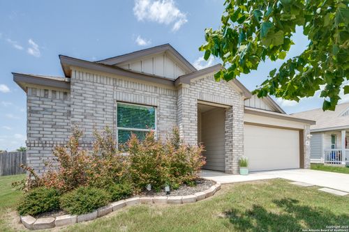 403 Butterfly Bush Ct, New Braunfels, TX, 78130-0329 | Card Image