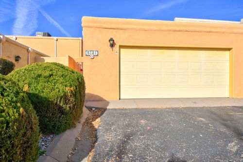 5121 Pinata Pl Ne, Albuquerque, NM, 87109-2511 | Card Image