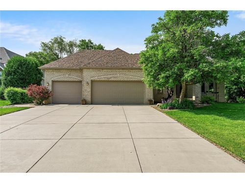 2701 Ashley Ter, New Brighton, MN, 55112-3157 | Card Image