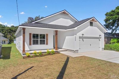 1867 St Mary Dr, House other with 3 bedrooms, 2 bathrooms and 2 parking in Gulf Breeze FL | Image 3