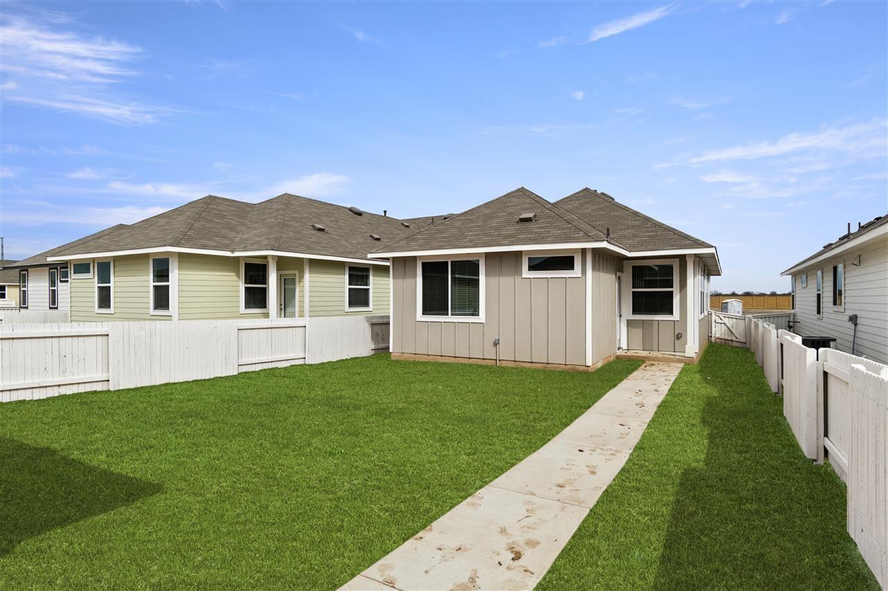 Residential Lease in Kyle 4