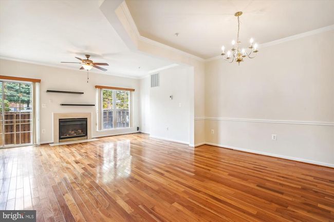 6119 Madison Crest Ct, Townhouse with 3 bedrooms, 4 bathrooms and null parking in FALLS CHURCH VA | Image 5
