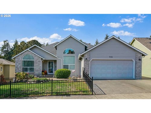733 Sitka Deer Ct Nw, Salem, OR, 97304-3686 | Card Image