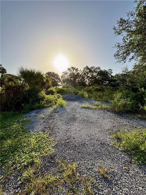 425 S Coral St, Clewiston, FL, 33440-7858 | Card Image