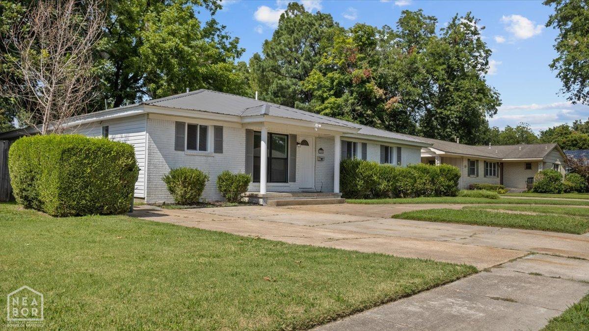 Broadmoor St, Blytheville, AR 72315