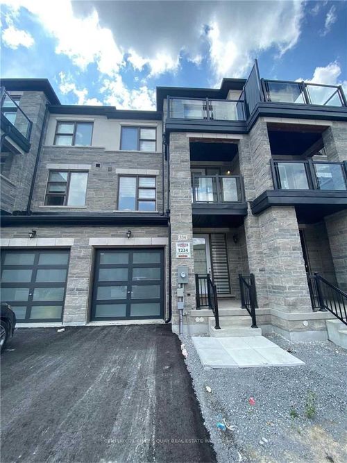 334 Laplante St, Newmarket, ON, L3X0M5 | Card Image