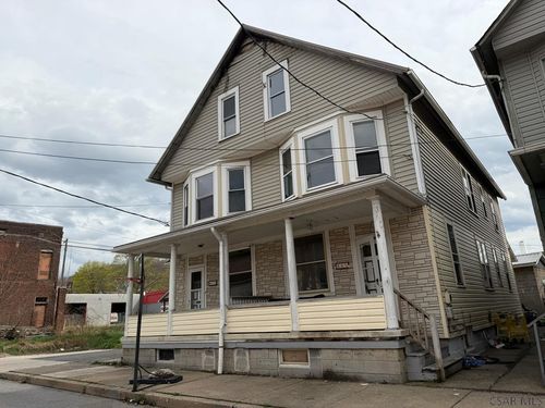86 1/2 & 88 Golde Street, Johnstown, PA, 15902 | Card Image