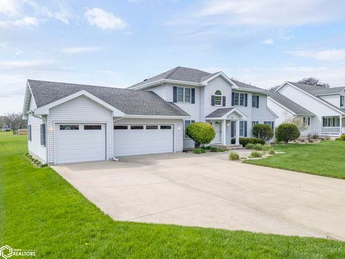 1530 S Kentucky Avenue, Mason City, IA, 50401 | Card Image