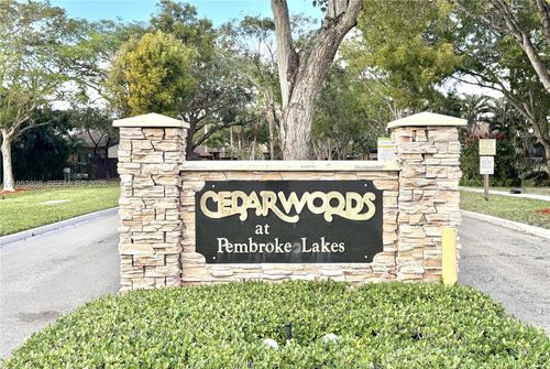 10271 Oleander Ct, Pembroke Pines, FL, 33026-2428 | Card Image