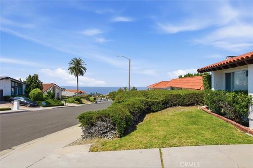 6709 Verde Ridge Rd, Rancho Palos Verdes, CA, 90275-4647 | Card Image