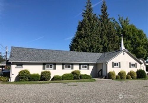 611 Mckinnon Ave, Sumner, WA, 98390-1018 | Card Image