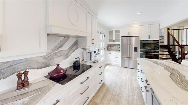 12 Pinewood Ave, House other with 2 bedrooms, 2 bathrooms and 6 parking in Grimsby ON | Image 5