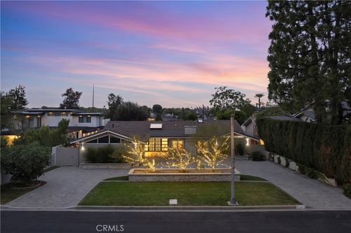 5411 E El Cedral St, Long Beach, CA, 90815-4112 | Card Image