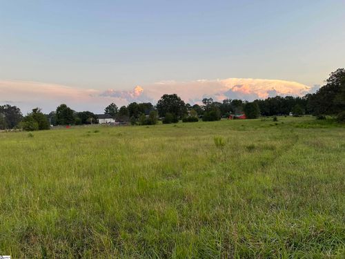 17942 Highway 101 S, Gray Court, SC, 29645-7183 | Card Image