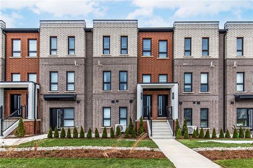 205 Burke St, Waterdown, ON, L8B0T8 | Card Image