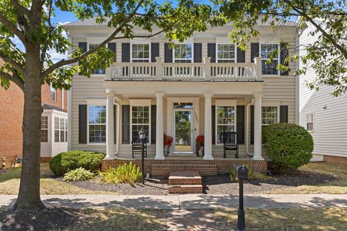 5007 Hearthstone Park Dr, New Albany, OH, 43054-7900 | Card Image