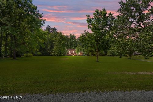 200 S Hummingbird Ln, Rocky Point, NC, 28457-8762 | Card Image