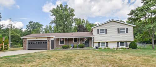 536 Schaeffer Dr, Coldwater, MI, 49036-9457 | Card Image