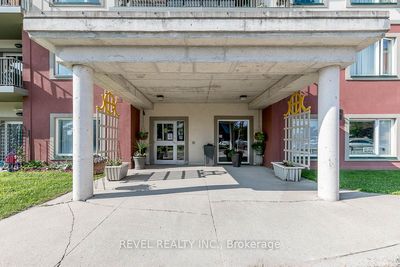 105 - 333 Lafontaine Rd W, Condo with 1 bedrooms, 1 bathrooms and 1 parking in Penetanguishene ON | Image 3