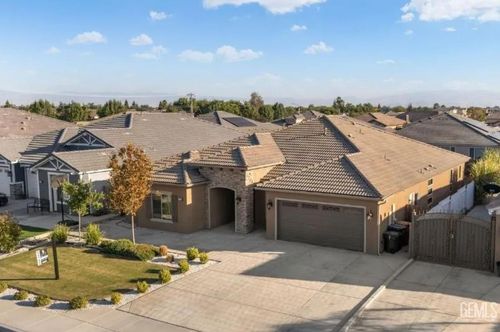 9713 Blountsville Dr, Bakersfield, CA, 93311-4632 | Card Image