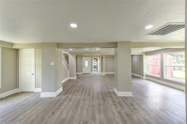 15170 Mcrae Lk, House other with 3 bedrooms, 2 bathrooms and 2 parking in Conroe TX | Image 12