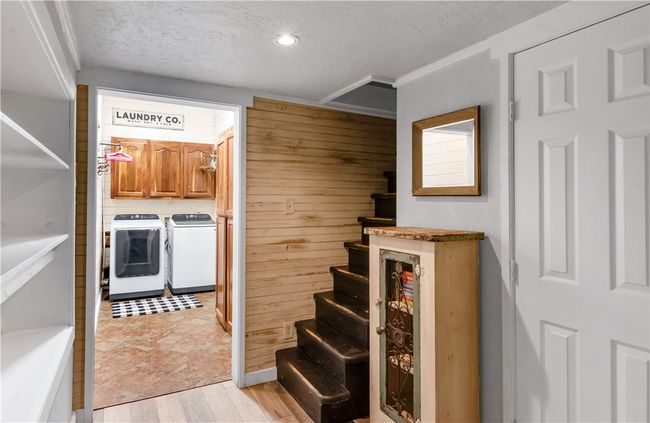 back door entry to mudroom/utility area | Image 17