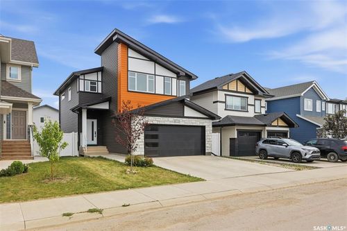 446 Aniskotaw Way, Saskatoon, SK, S7V1M3 | Card Image