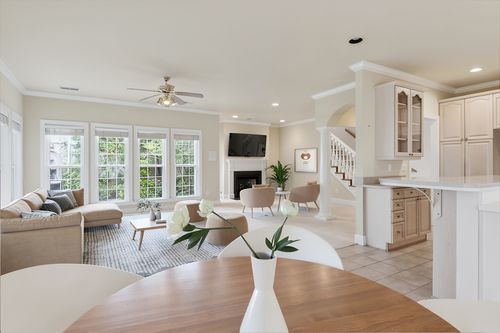 700 Pebble Springs Dr, Franklin, TN, 37067-4620 | Card Image