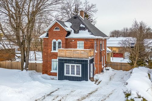 13 Stone St, Elmvale, ON, L0L1P0 | Card Image