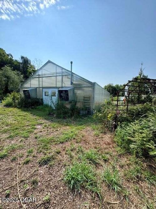 18284 B-2 Gazelle Drive, Neosho, MO, 64850 | Card Image